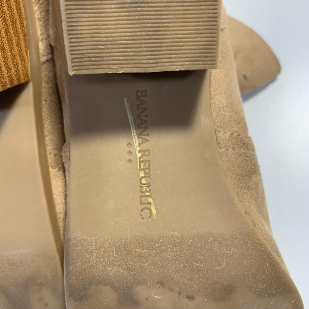 Banana Republic Womens Faux Suede Bootie Boots Shoes 8M Taupe Beige Zip Ankle - Picture 14 of 16